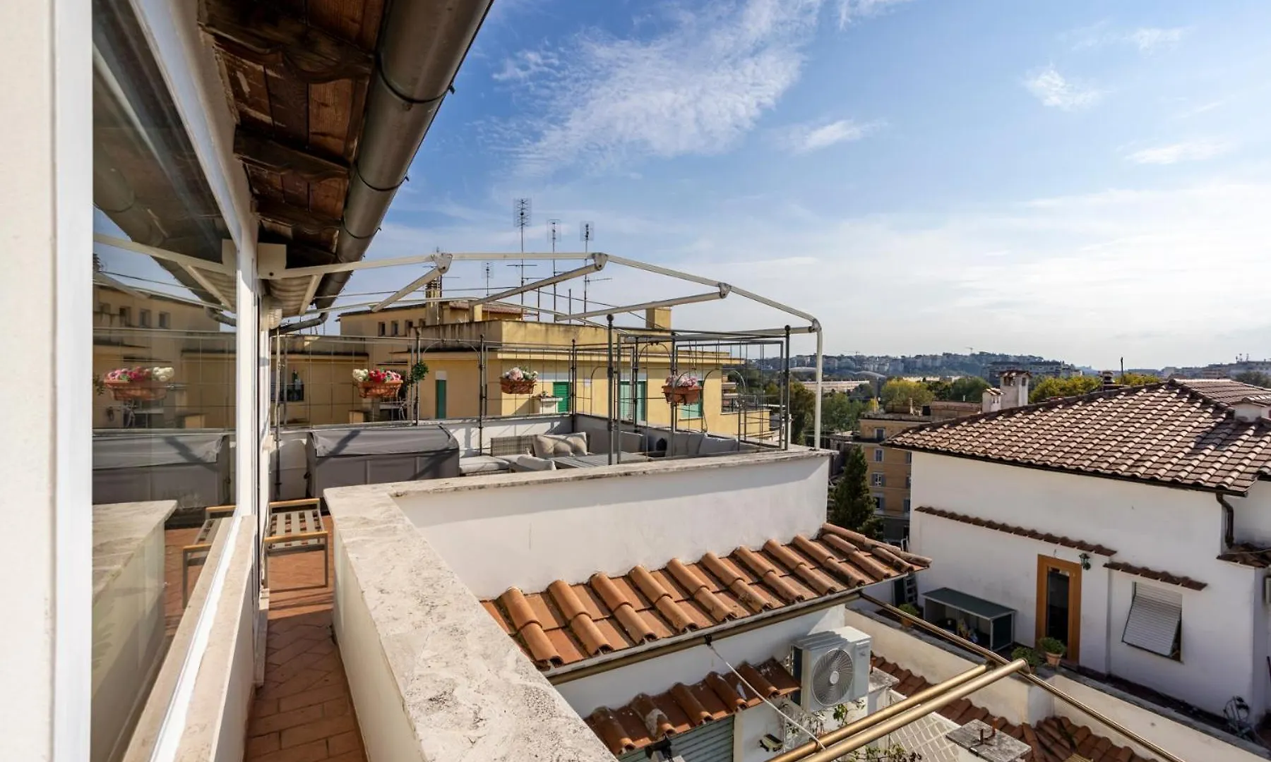 Ladolcevita - Ponte Milvio Stunning View Penthouse Rome