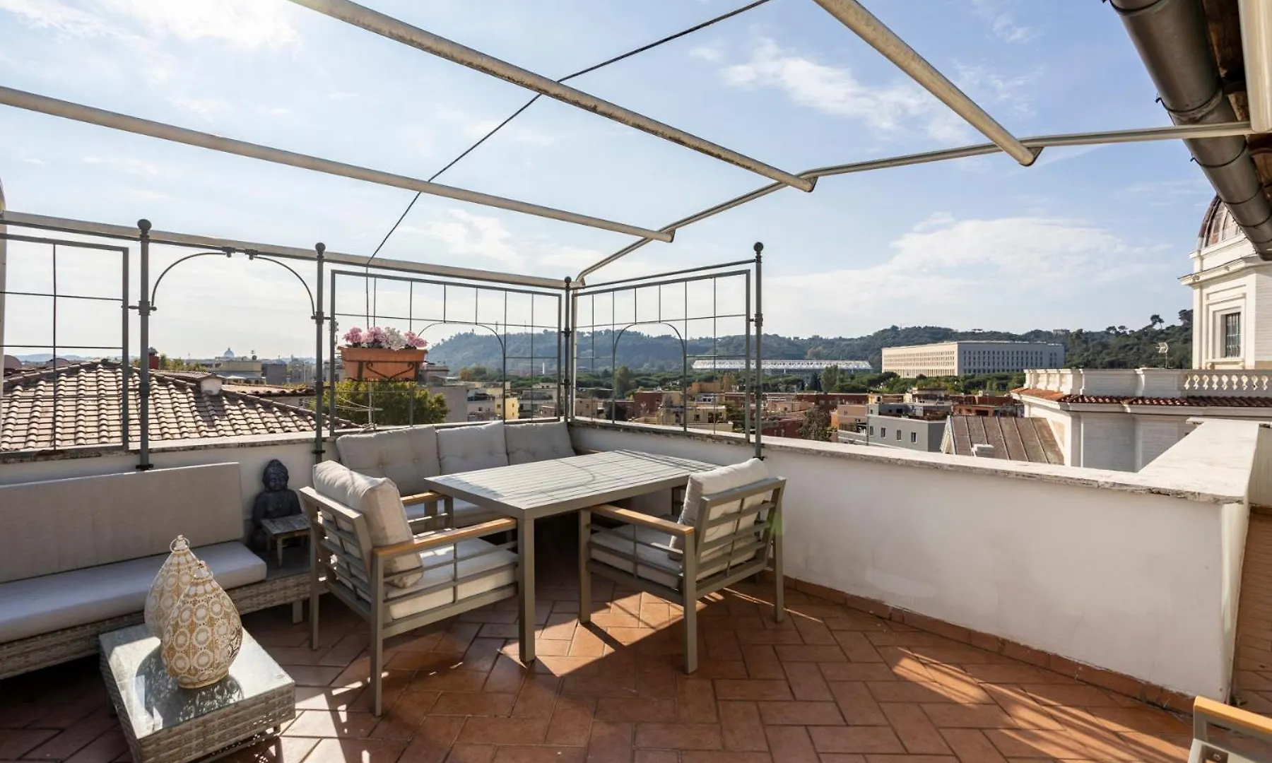 Ladolcevita - Ponte Milvio Stunning View Penthouse Rome 0*,